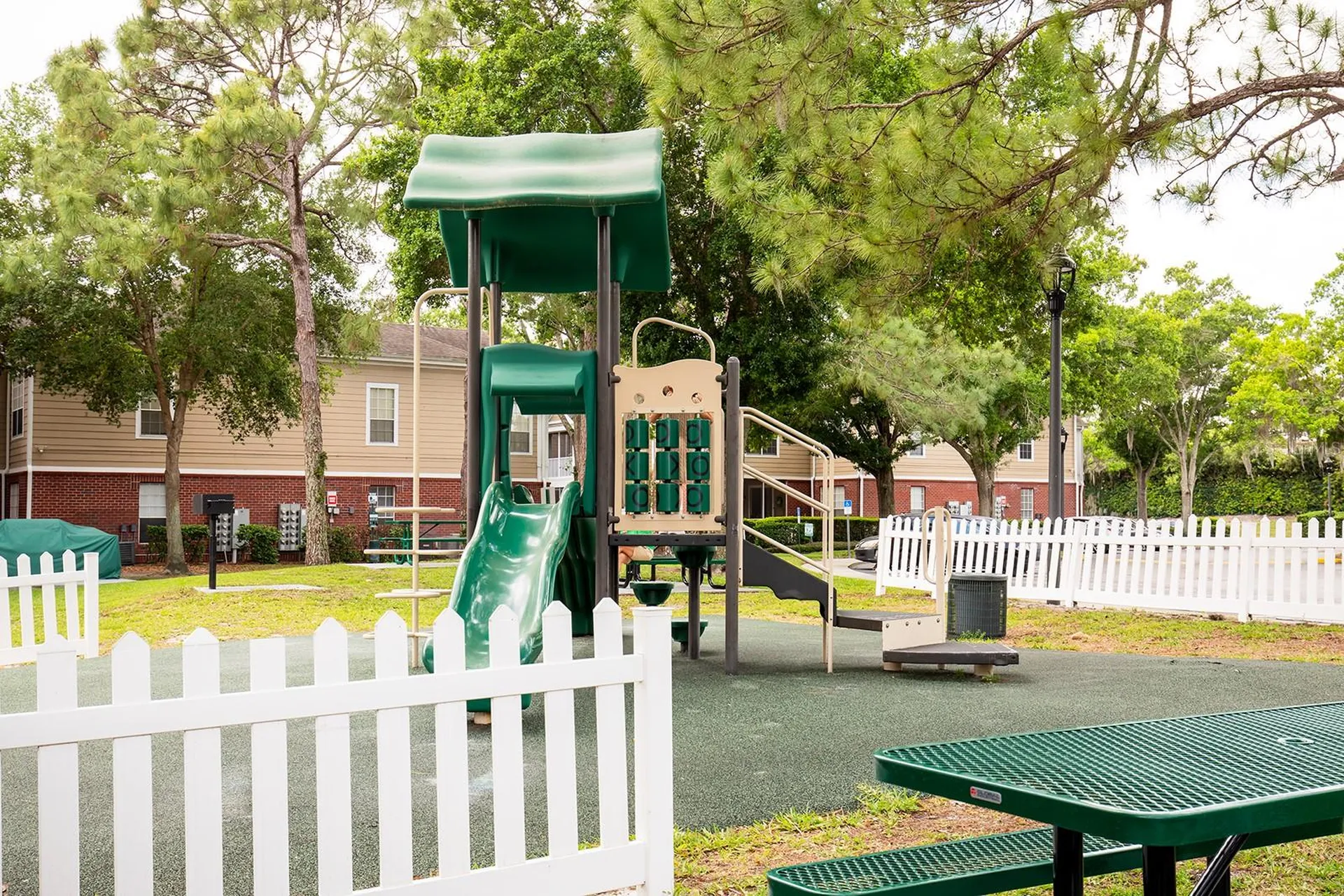13015 Plantation Park Circle Orlando FL 32821