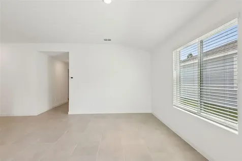 6 Dilly Court Palm Coast FL 32164