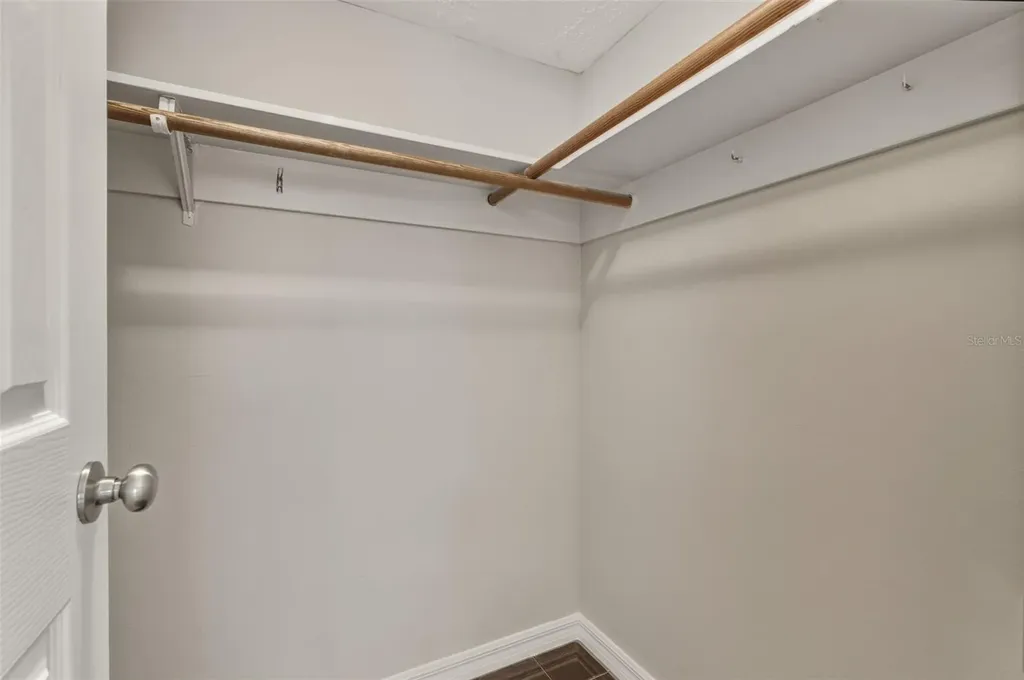 5055 N Beach Road Englewood FL 34223