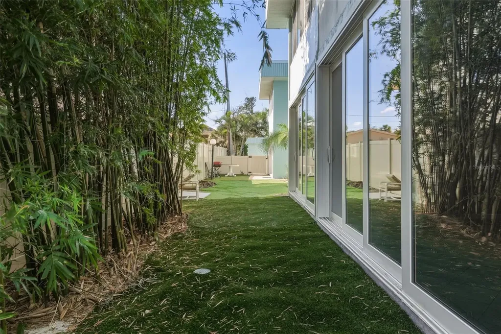 5055 N Beach Road Englewood FL 34223