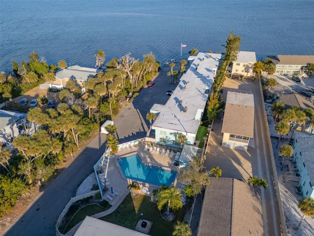 5055 N Beach Road Englewood FL 34223