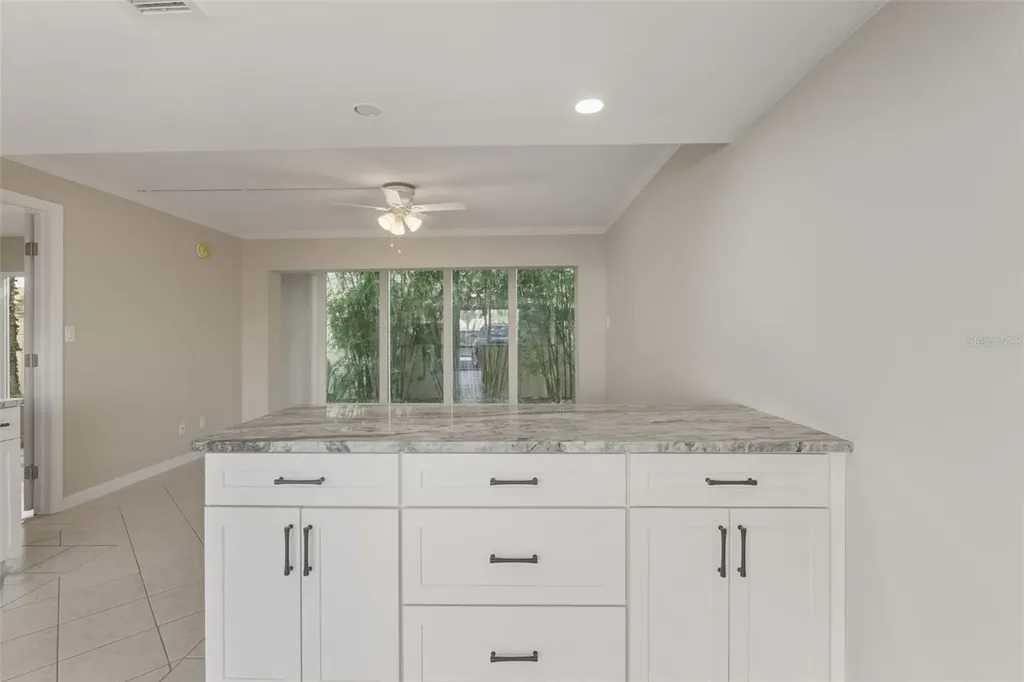 5055 N Beach Road Englewood FL 34223