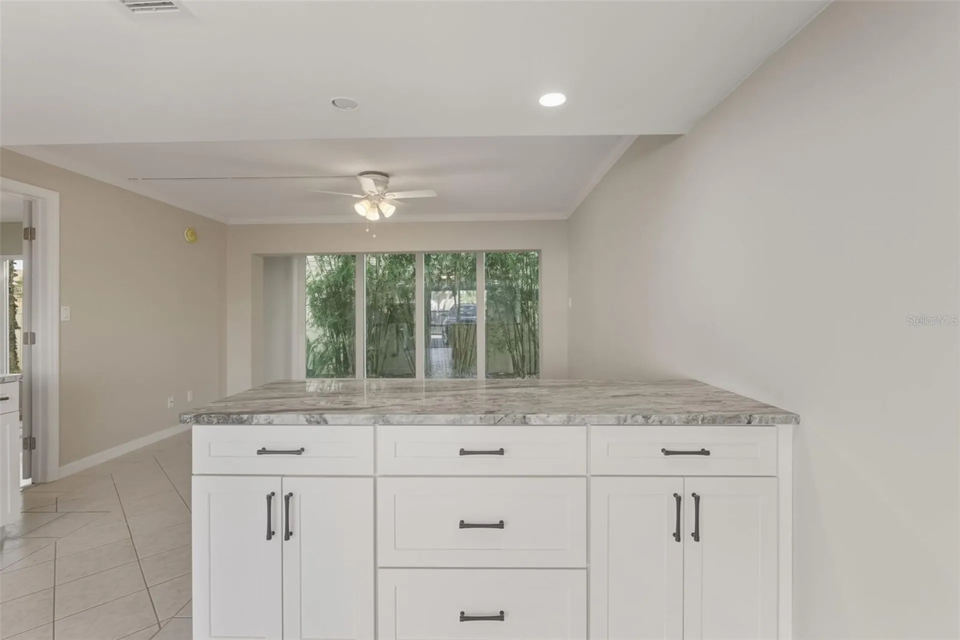 5055 N Beach Road Englewood FL 34223