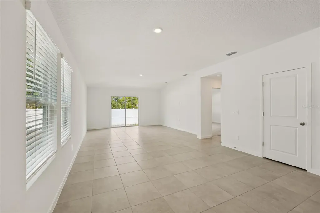 11 Dilly Court Palm Coast FL 32164