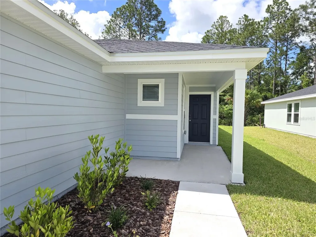 11 Dilly Court Palm Coast FL 32164