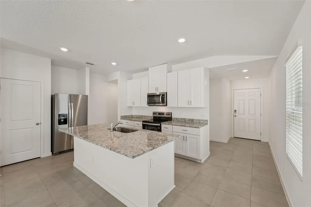 11 Dilly Court Palm Coast FL 32164