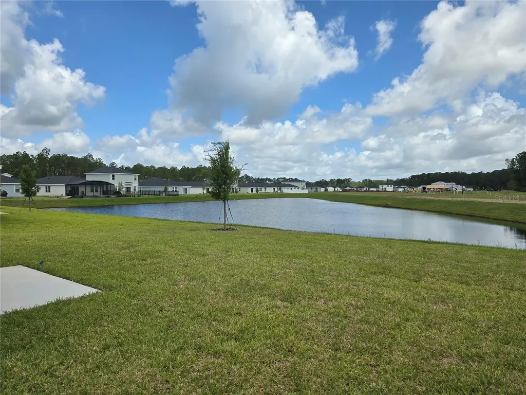 8 Dilly Court Palm Coast FL 32164
