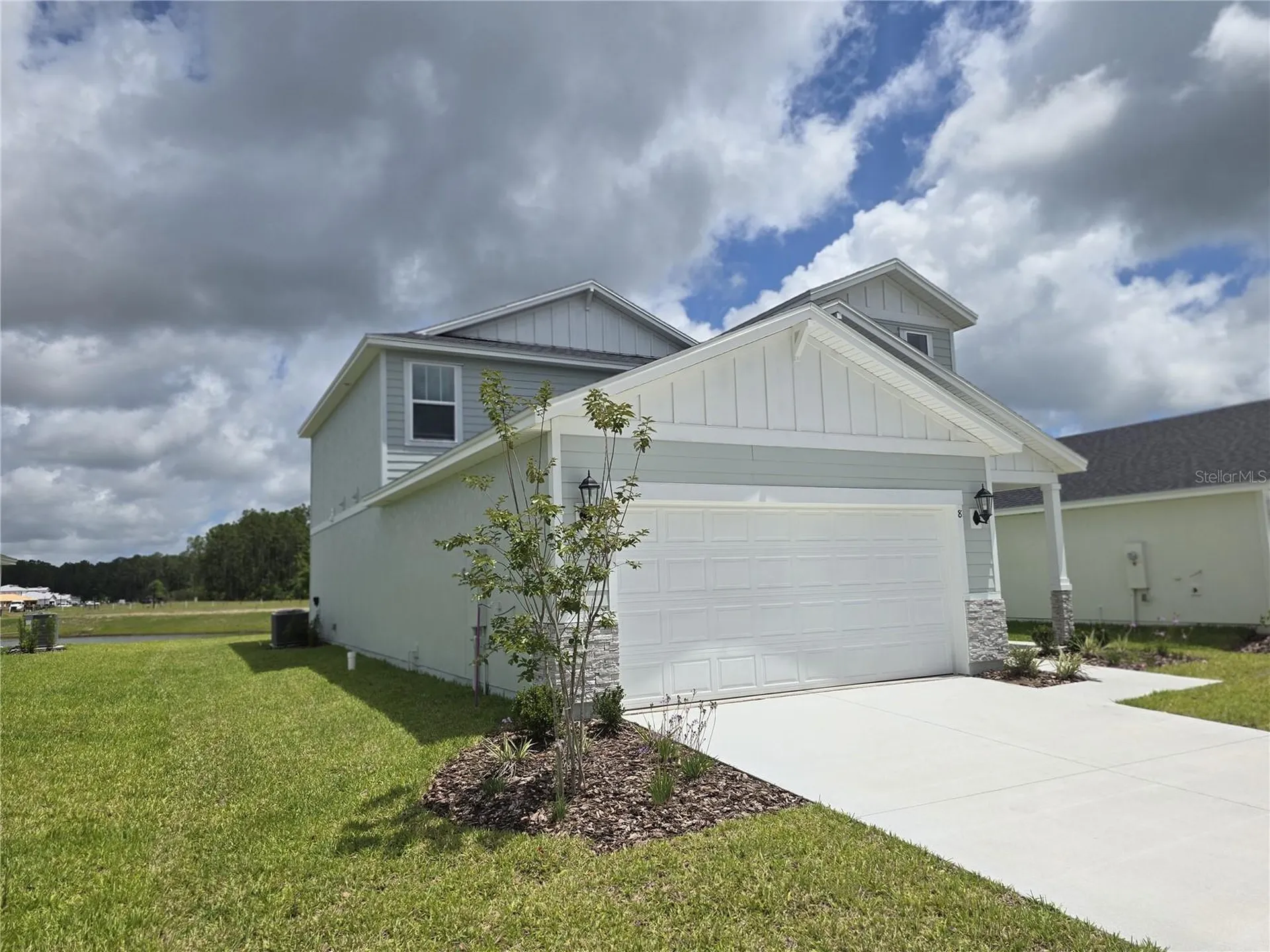 8 Dilly Court Palm Coast FL 32164
