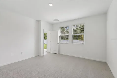 8 Dilly Court Palm Coast FL 32164