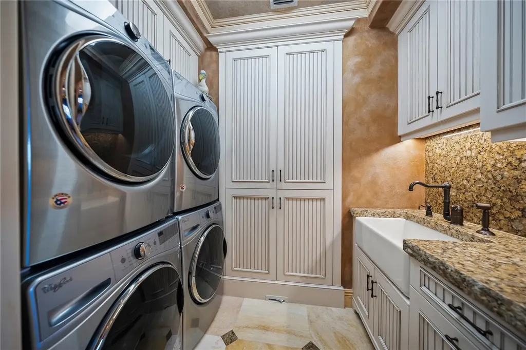 801 N Shore Drive Anna Maria FL 34216