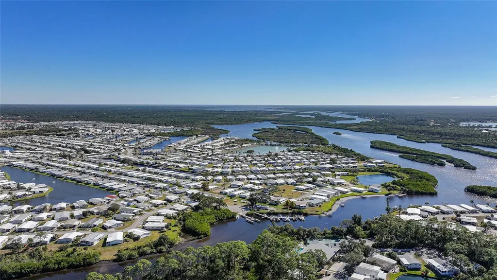 495 Schooner Street North Port FL 34287