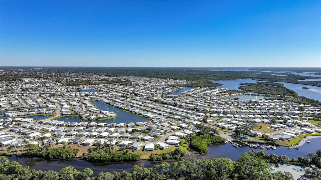 495 Schooner Street North Port FL 34287