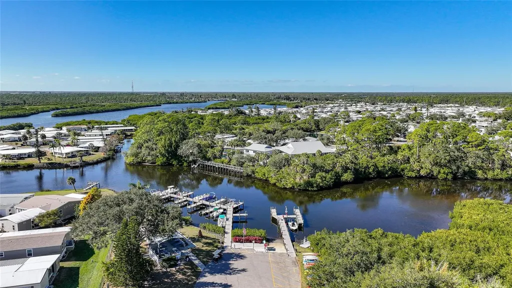 495 Schooner Street North Port FL 34287