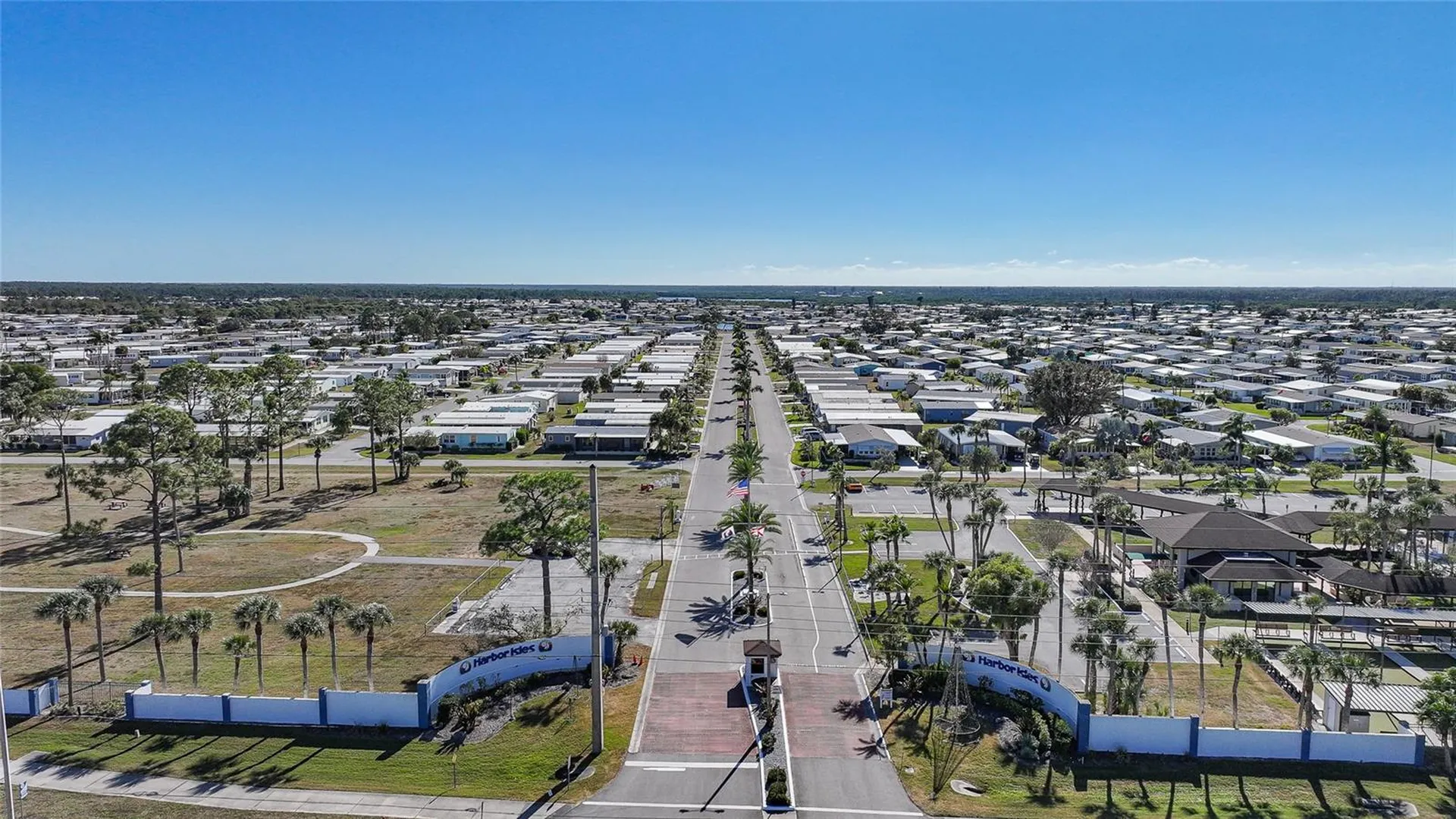 495 Schooner Street North Port FL 34287