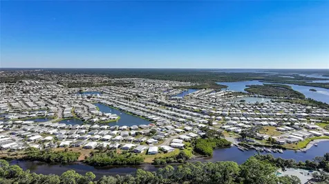 495 Schooner Street North Port FL 34287