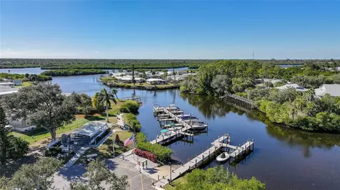 495 Schooner Street North Port FL 34287
