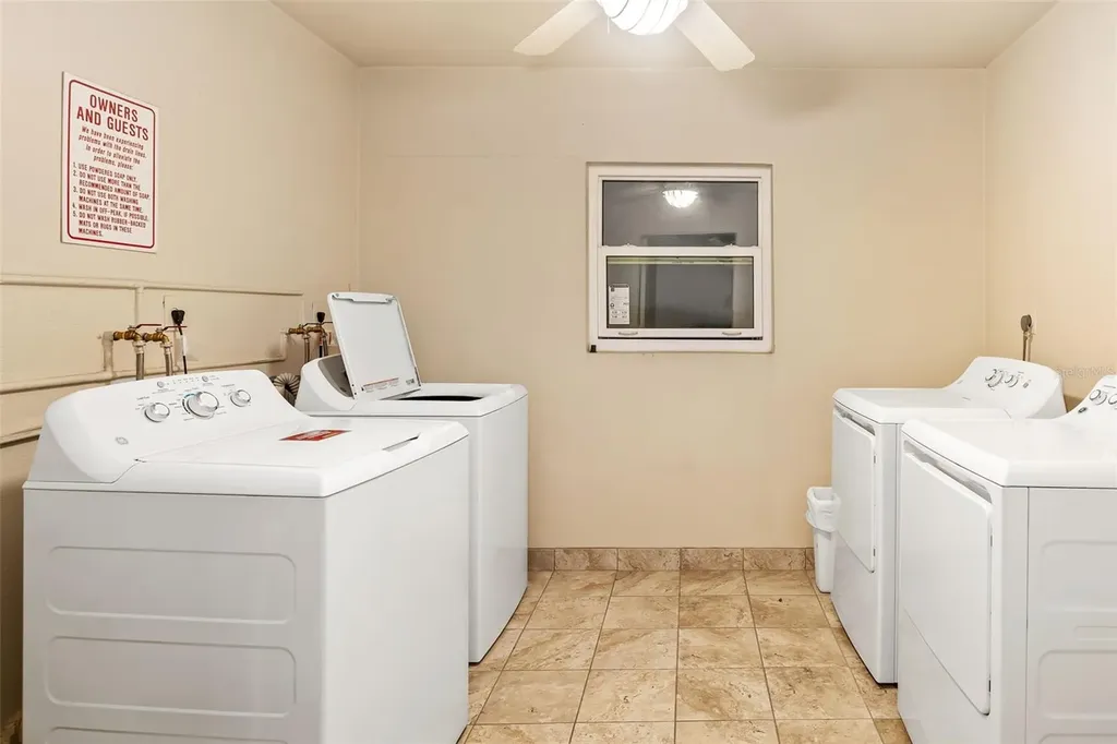 7461 W Country Club Drive Sarasota FL 34243