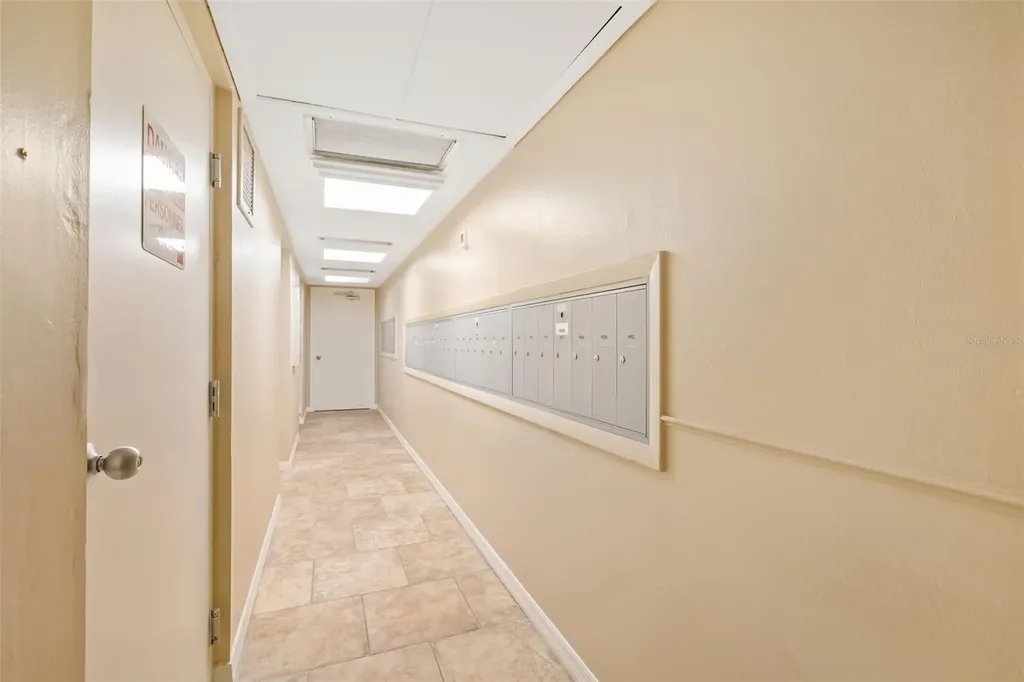 7461 W Country Club Drive Sarasota FL 34243