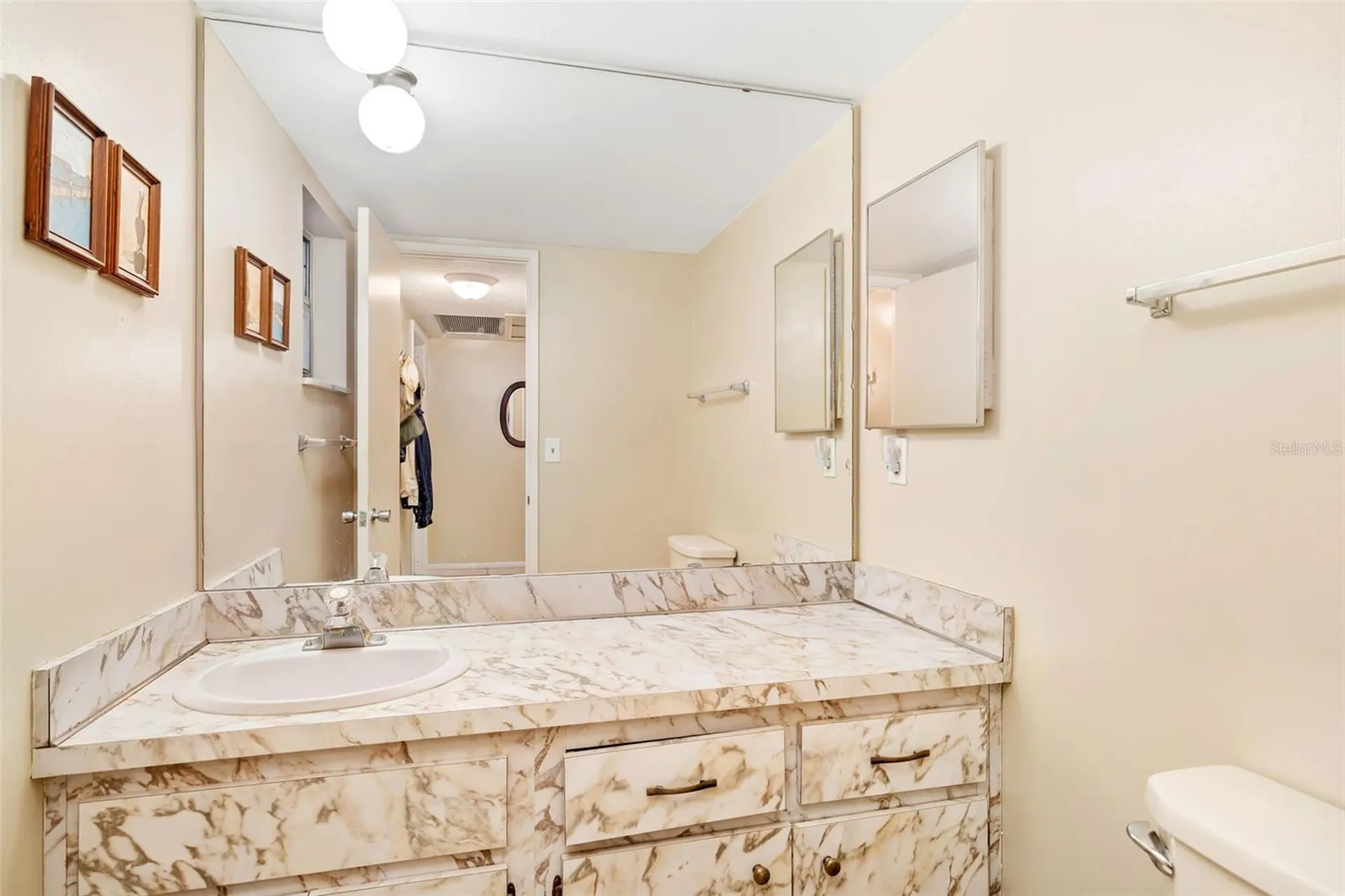 7461 W Country Club Drive Sarasota FL 34243