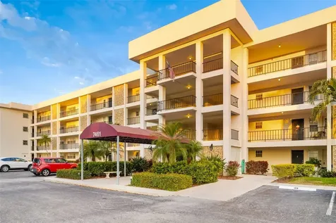 7461 W Country Club Drive Sarasota FL 34243