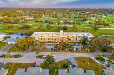 7461 W Country Club Drive Sarasota FL 34243
