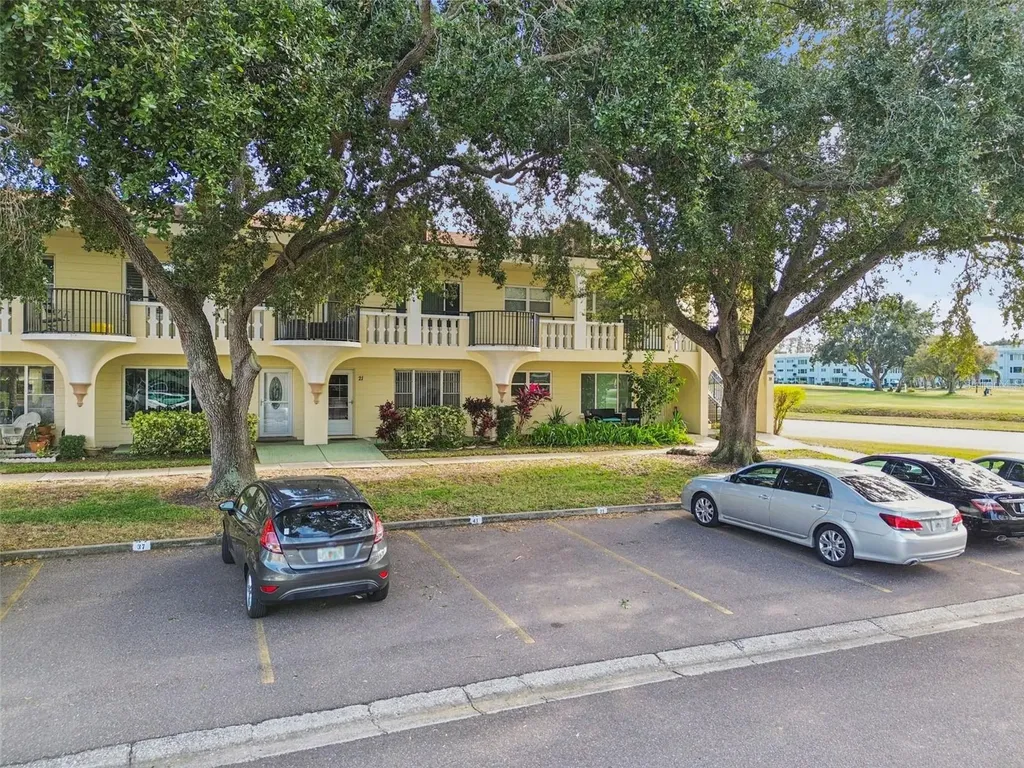 2295 Mexican Way Clearwater FL 33763