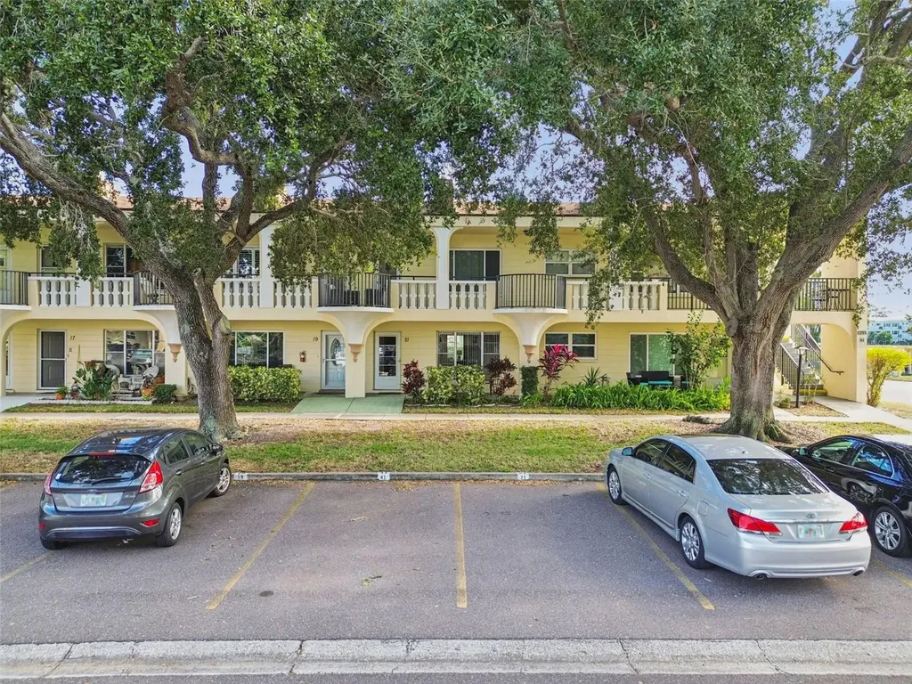2295 Mexican Way Clearwater FL 33763