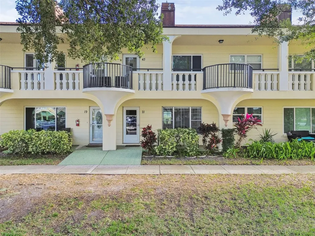 2295 Mexican Way Clearwater FL 33763