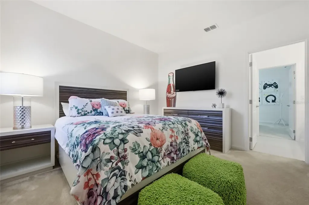 4569 Cabello Loop Kissimmee FL 34746