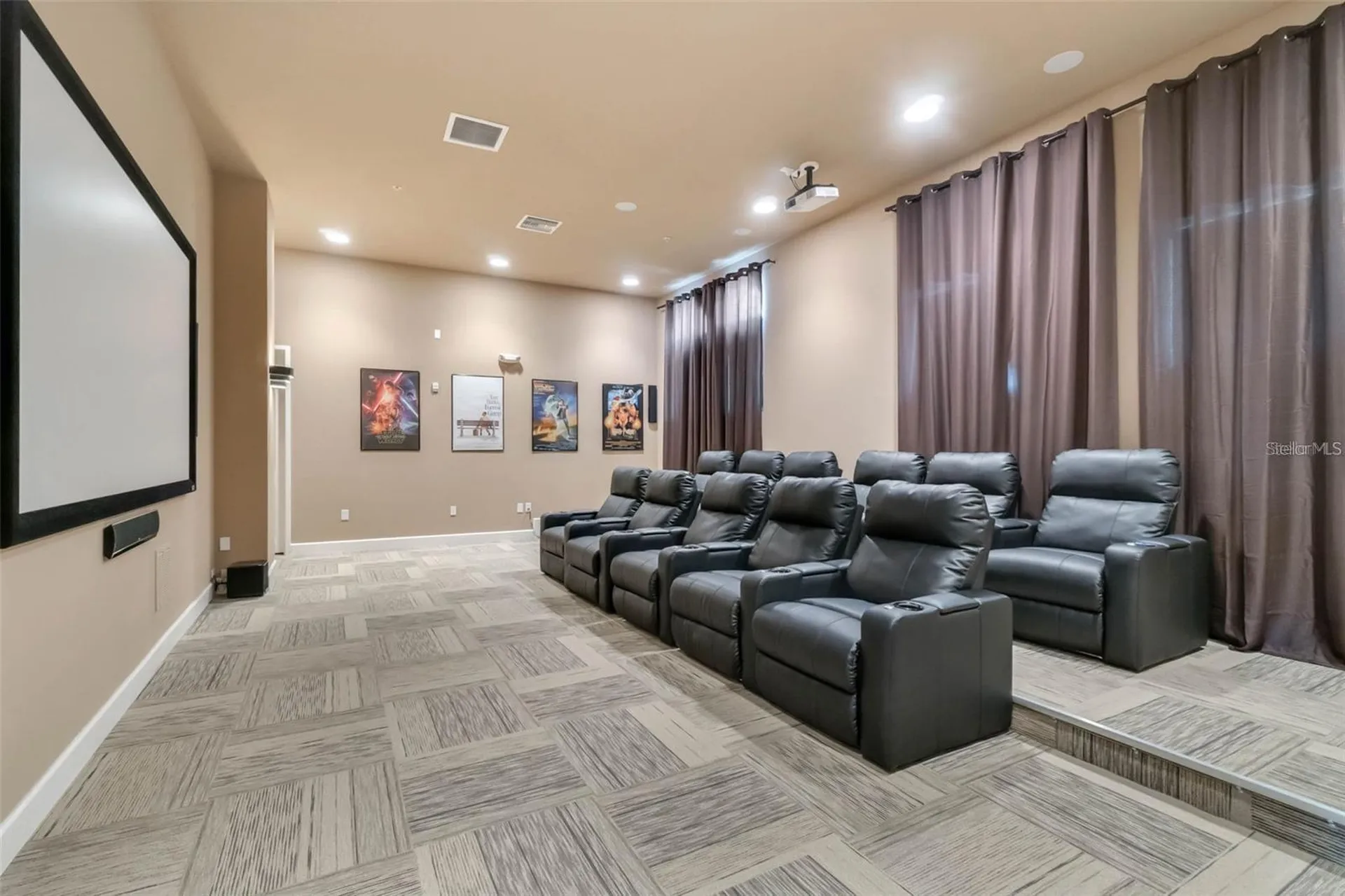 4569 Cabello Loop Kissimmee FL 34746