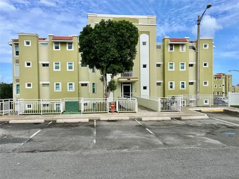 Cond. Castillos Del Mar J Ceiba PR 00735