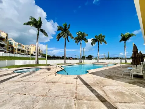 Cond. Castillos Del Mar J Ceiba PR 00735