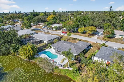 3326 Rowena Street Sarasota FL 34231