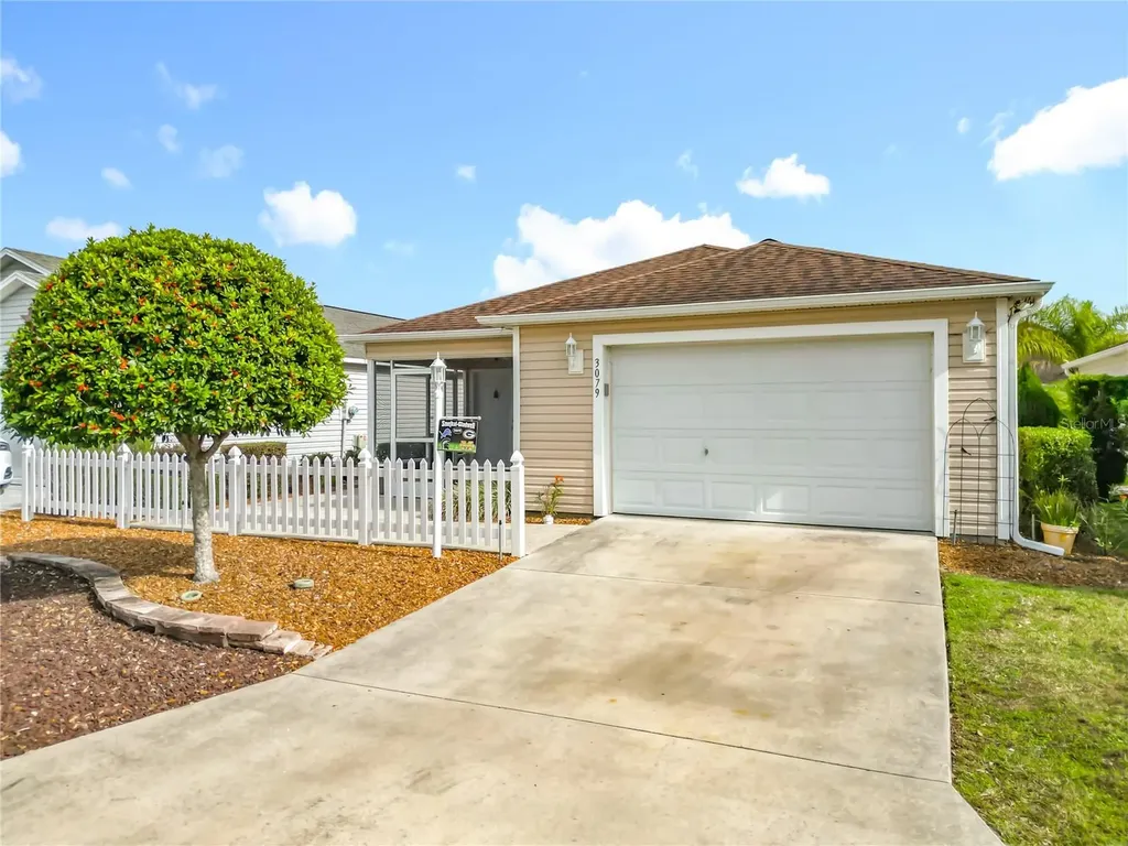 3079 Nutwood Avenue The Villages FL 32163