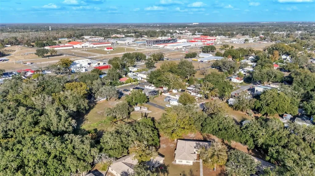 23 Violet Street Plant City FL 33563