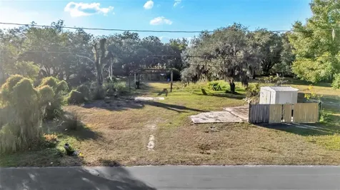 23 Violet Street Plant City FL 33563