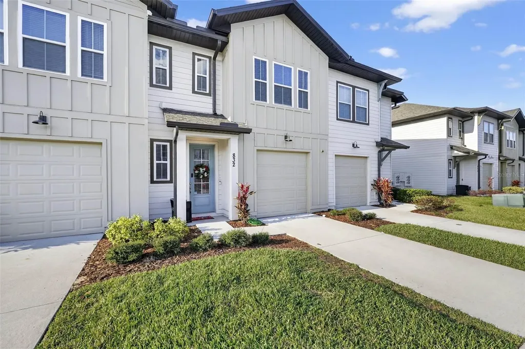 832 Longboat Drive Davenport FL 33896