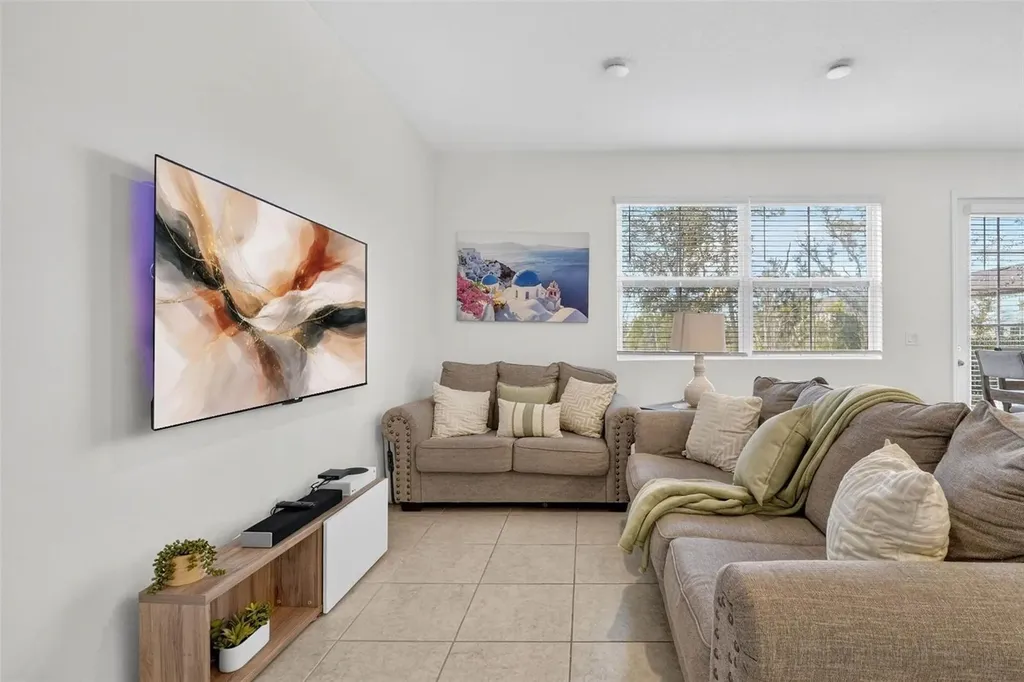 832 Longboat Drive Davenport FL 33896