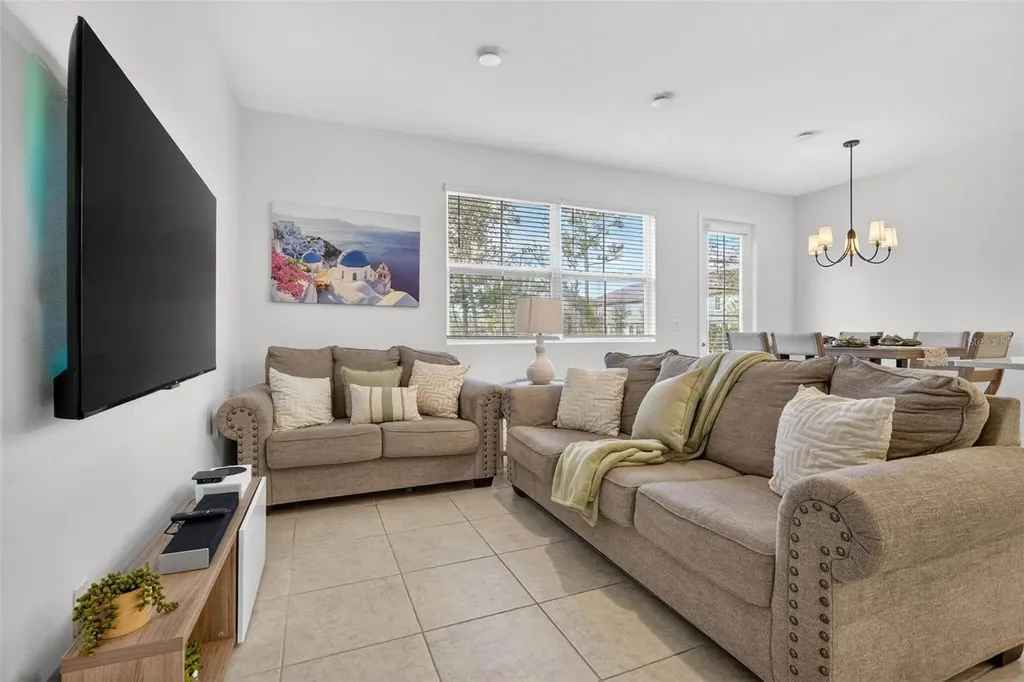 832 Longboat Drive Davenport FL 33896