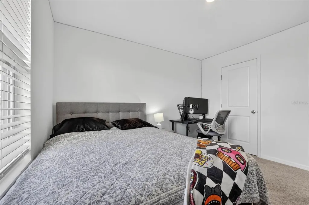 832 Longboat Drive Davenport FL 33896