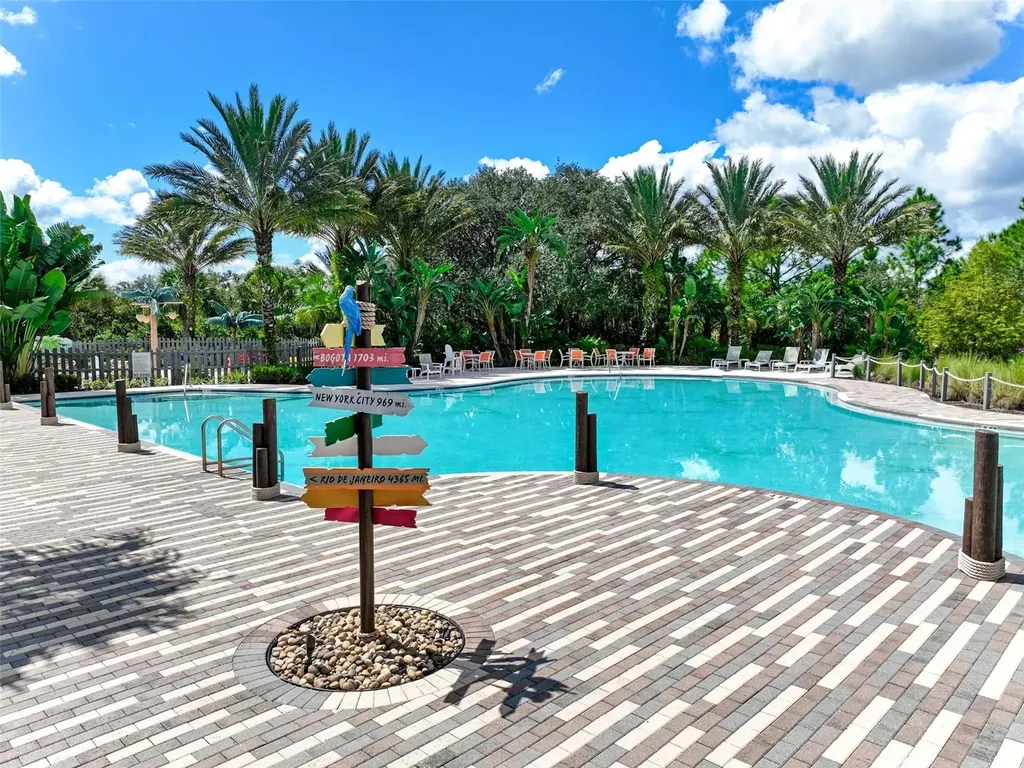 832 Longboat Drive Davenport FL 33896