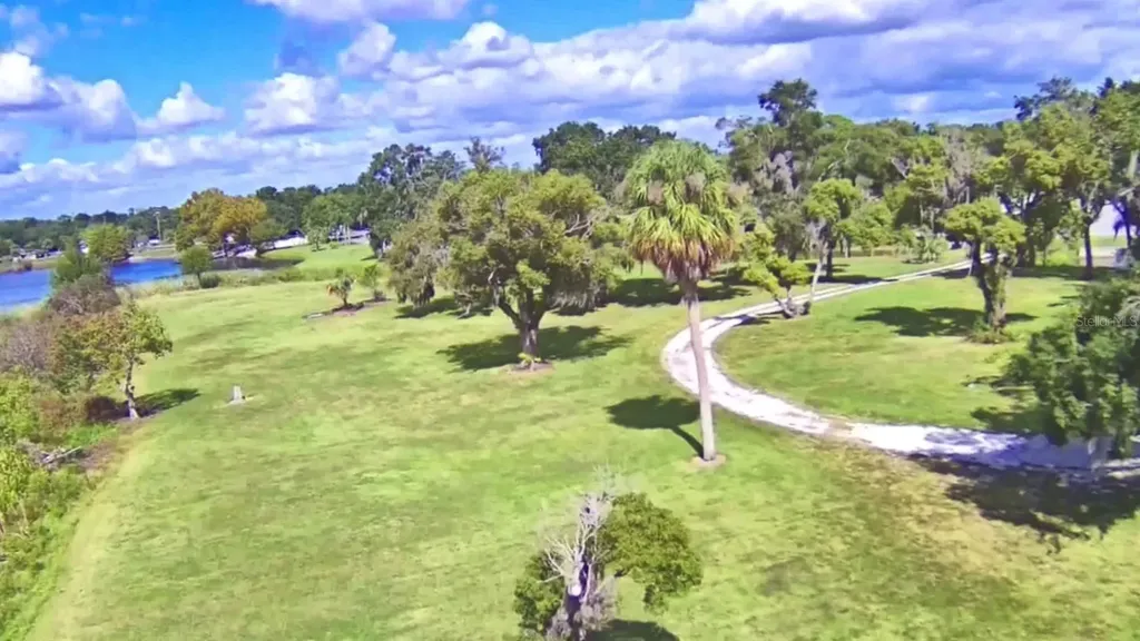 201 Lake Bonny Drive E Lakeland FL 33801