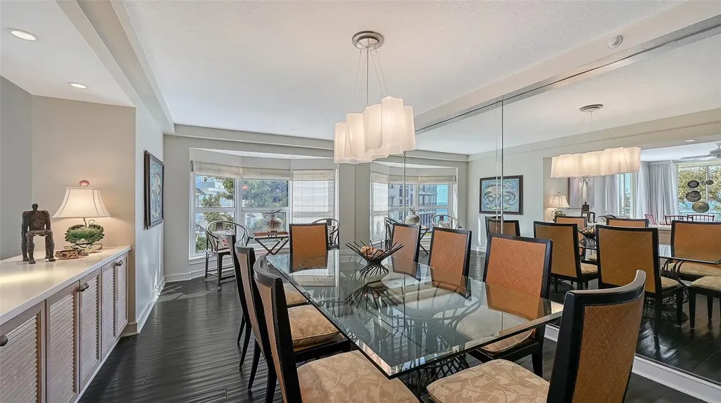 2550 Harbourside Drive Longboat Key FL 34228
