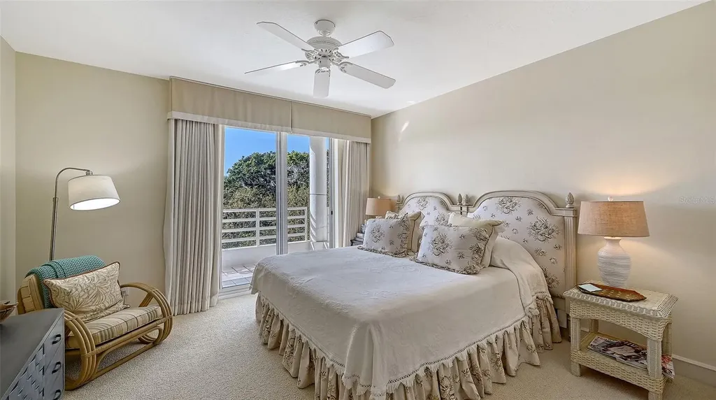 2550 Harbourside Drive Longboat Key FL 34228