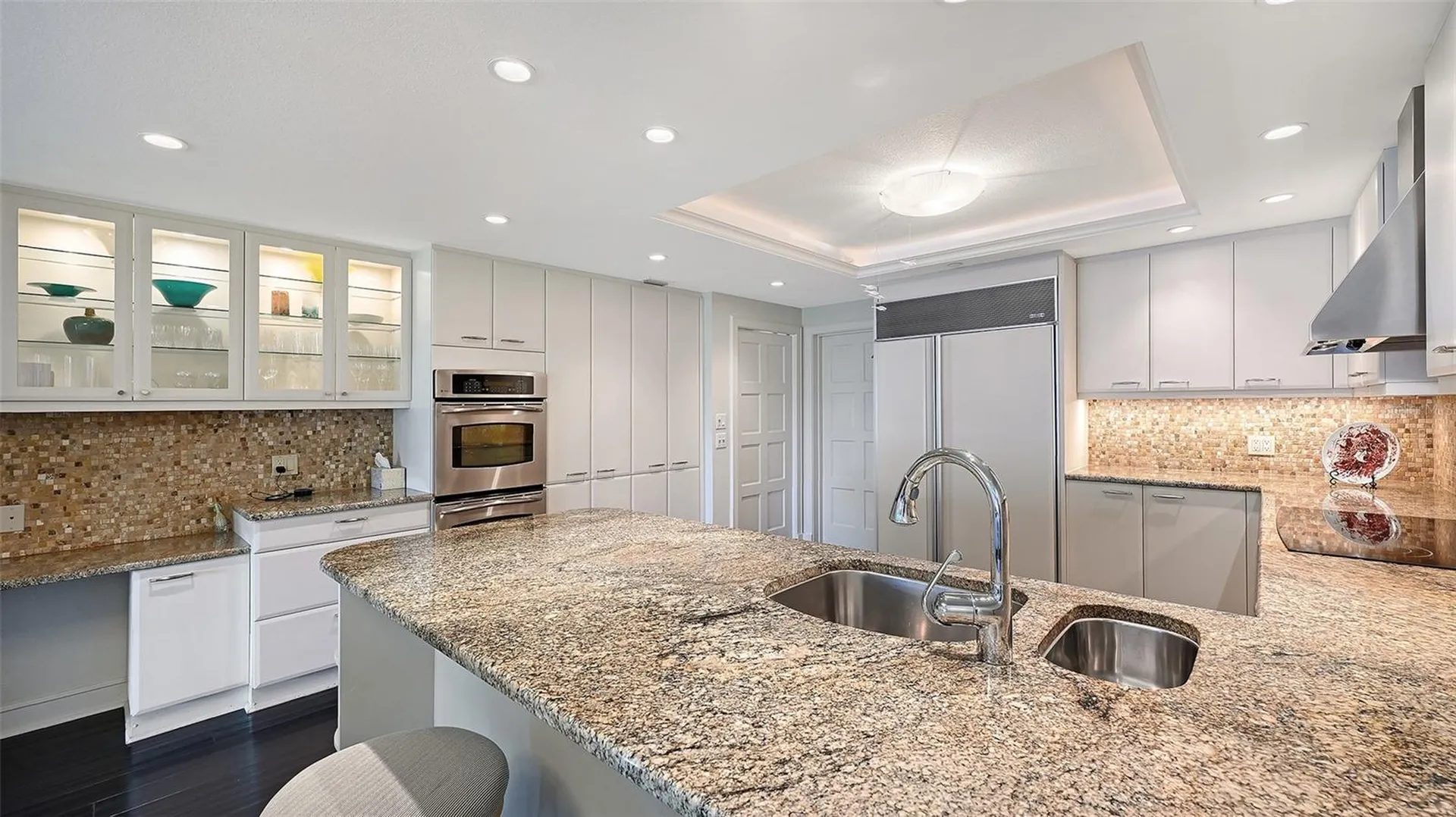 2550 Harbourside Drive Longboat Key FL 34228