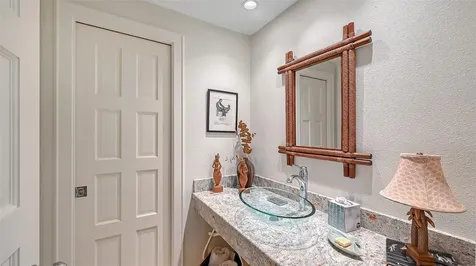 2550 Harbourside Drive Longboat Key FL 34228