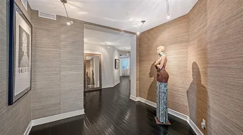 2550 Harbourside Drive Longboat Key FL 34228