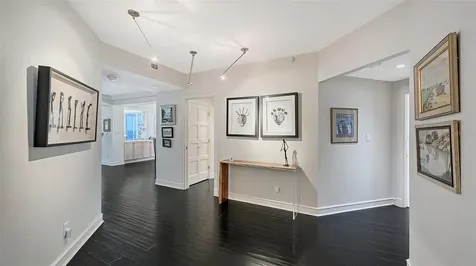2550 Harbourside Drive Longboat Key FL 34228