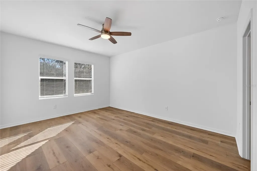 3346 Lapis Lake Drive Zephyrhills FL 33541