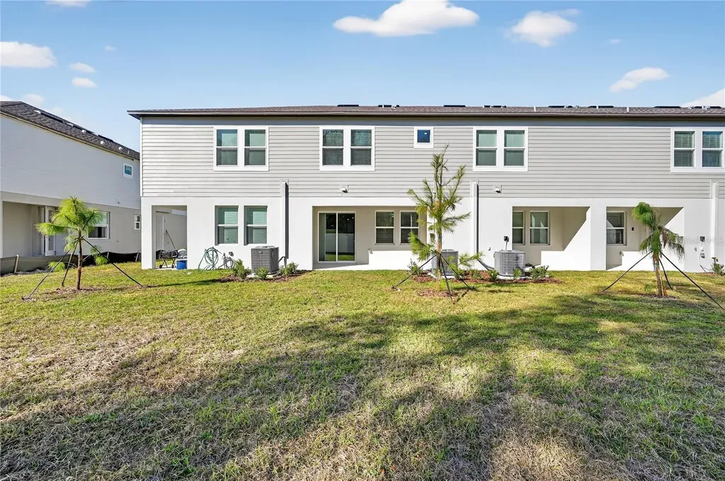 3346 Lapis Lake Drive Zephyrhills FL 33541